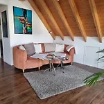 Palatinazeit - Weinblick - Im Haus Petry - - Pfalz *
