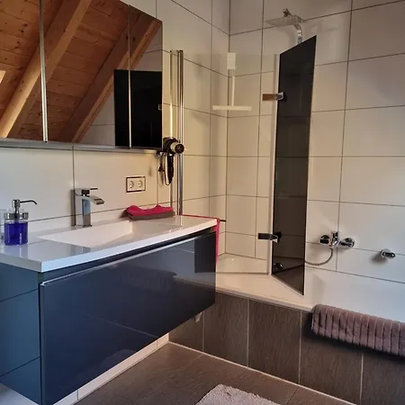 Palatinazeit - Weinblick - Im Haus Petry - - Pfalz Appartement Freinsheim